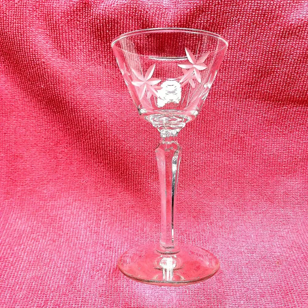 Stemmed Cocktail Glass  { Candlelight by Libbey } Vintage 1930 {star Cut }